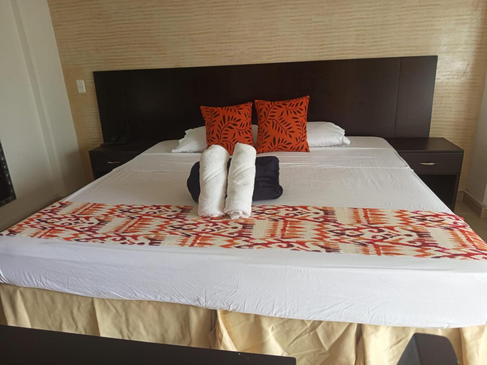 Hotel Tangara Dosquebradas Екстер'єр фото